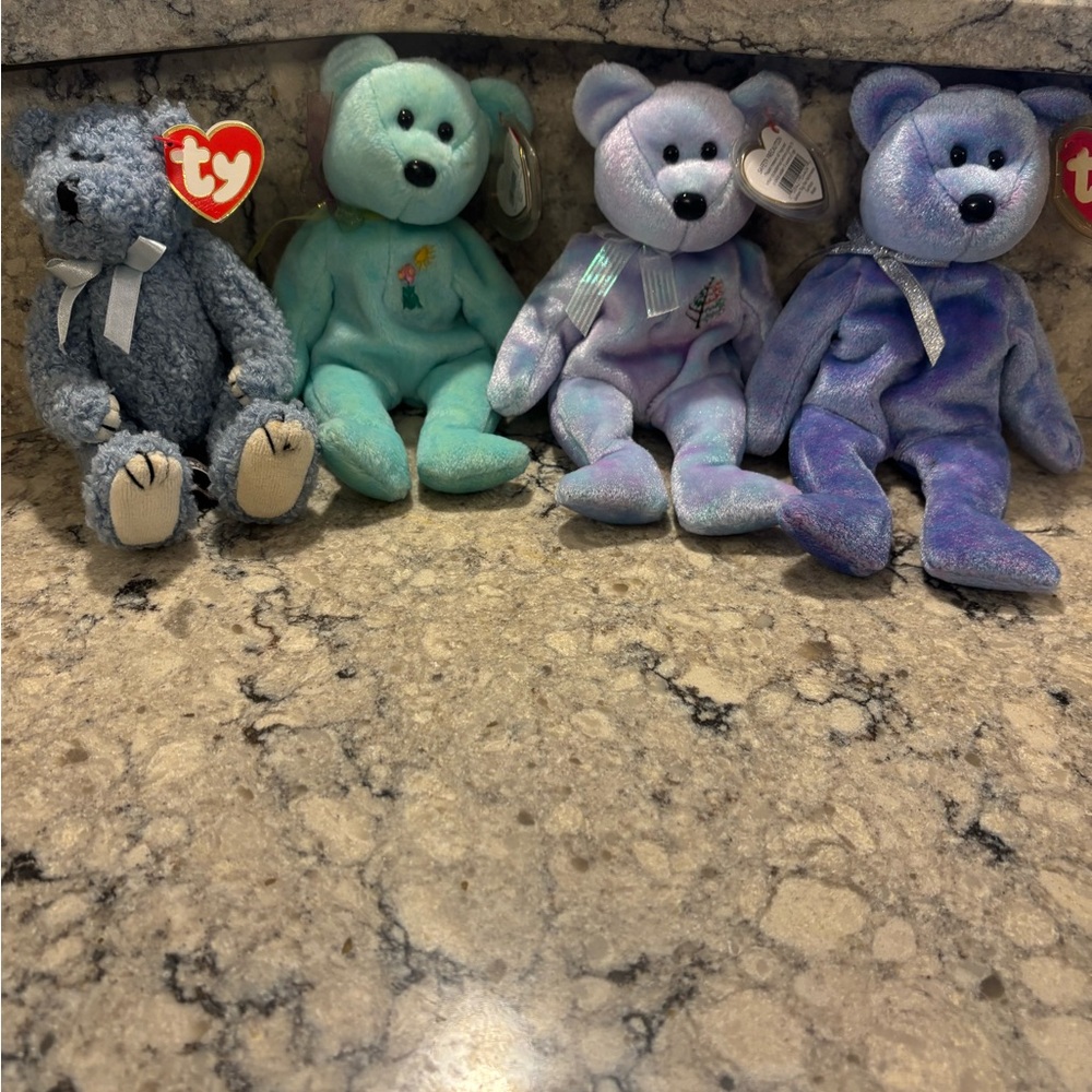Ty Plush Bear Collection - Blueberry, Ariel, Izzy, Clubby II all with tags